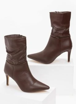 The Fashion Project Μποτάκια μυτερά με σούρες - Καφέ -The Fashion Project κατάστημα mpotakia mutera me soures 98901 2sp2