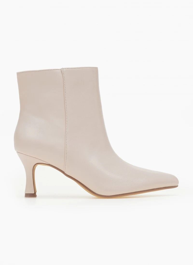 The Fashion Project Μποτάκια μυτερά με χαμηλό τακούνι - Μπεζ 2 The Fashion Project Μποτάκια μυτερά με χαμηλό τακούνι - Μπεζ - Image 2
