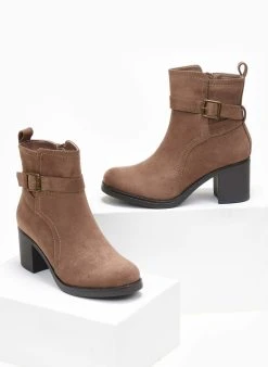 The Fashion Project Μποτάκια Suede με αγκράφα - Τάουπε -The Fashion Project κατάστημα mpotakia suede me agkrafa 108701 wdnu