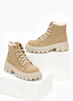 The Fashion Project Αρβυλάκια Suede με Chunky σόλα - Πούρο -The Fashion Project κατάστημα mpotakia suede me chunky sola 106907 d4kv