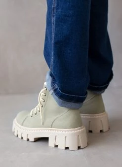 The Fashion Project Αρβυλάκια Suede με Chunky σόλα - Λαδί -The Fashion Project κατάστημα mpotakia suede me chunky sola 106908 bflp