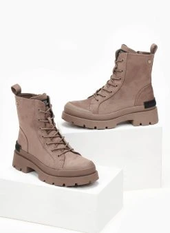 Xti Footwear Αρβυλάκια Suede με Chunky σόλα Xti 140571 - Τάουπε -The Fashion Project κατάστημα mpotakia suede me chunky sola xti 140571 107115 i2pe