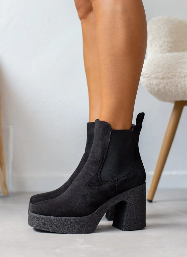 The Fashion Project Μποτάκια Chelsea με κρεπ τακούνι - Μαύρο 1 The Fashion Project Μποτάκια Chelsea με κρεπ τακούνι - Μαύρο