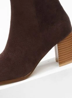 The Fashion Project Μποτάκια Suede με ξύλινο τακούνι - Καφέ 12 The Fashion Project Μποτάκια Suede με ξύλινο τακούνι - Καφέ -The Fashion Project κατάστημα mpotakia suede me ksulino takouni 107956 zmwv