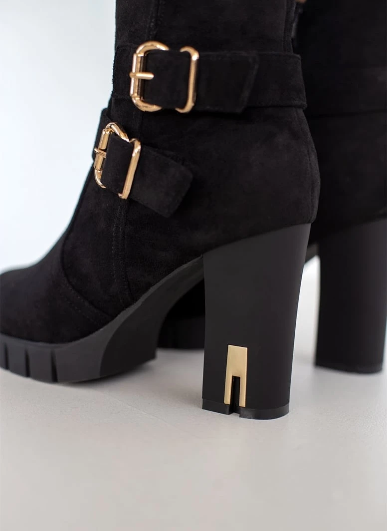 The Fashion Project Μποτάκια Suede με μεταλλικά στοιχεία - Μαύρο 4 The Fashion Project Μποτάκια Suede με μεταλλικά στοιχεία - Μαύρο - Image 4