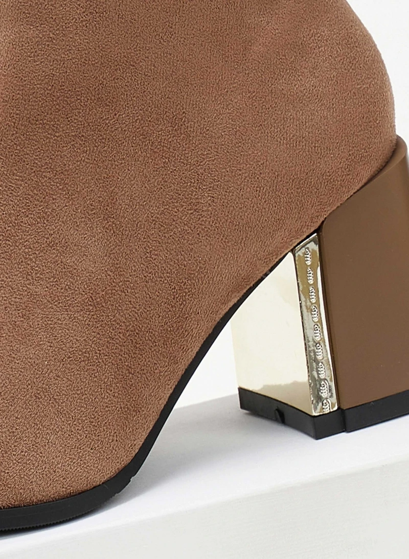 Xti Footwear Μποτάκια αστραγάλου Suede με μεταλλικό στοιχείο Xti 140412 - Τάουπε 6 Xti Footwear Μποτάκια αστραγάλου Suede με μεταλλικό στοιχείο Xti 140412 - Τάουπε - Image 6