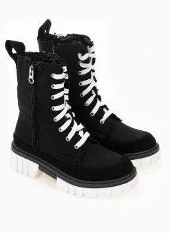 The Fashion Project Αρβυλάκια τζιν με ξέφτια στις ραφές - Μαύρο 7 The Fashion Project Αρβυλάκια τζιν με ξέφτια στις ραφές - Μαύρο -The Fashion Project κατάστημα mpotakia tzin me kseftia stis rafes 98362 l8jr