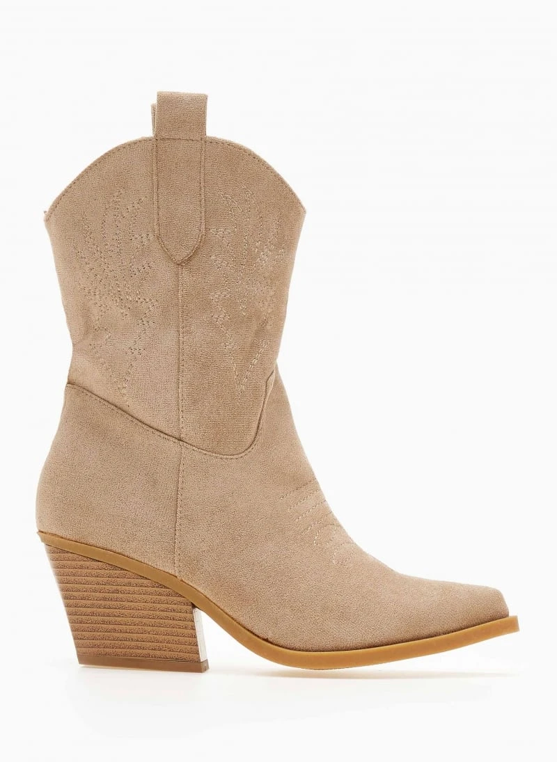 The Fashion Project Μποτάκια Western με ξύλινο τακούνι - Πούρο 2 The Fashion Project Μποτάκια Western με ξύλινο τακούνι - Πούρο - Image 2