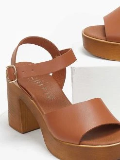 Πέδιλα με μπαρέτα δερμάτινα Estil - Ταμπά -The Fashion Project κατάστημα pedila dermatina me mpareta estil 110795 u4zi