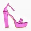 Πέδιλα με φιάπα σε μεταλλίκα χρώματα Estil - Φούξια