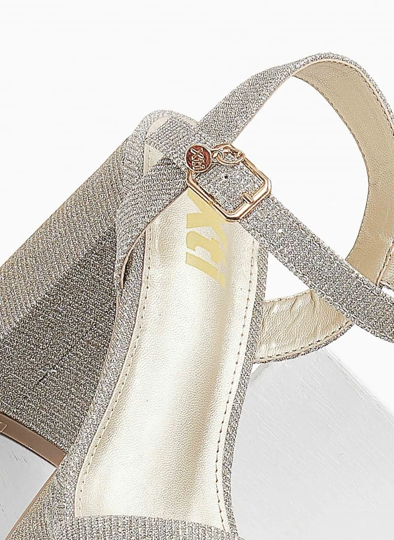 Xti Footwear Πέδιλα με μπαρέτα και Glitter Xti141260 - Χρυσό 4 Xti Footwear Πέδιλα με μπαρέτα και Glitter Xti141260 - Χρυσό - Image 4