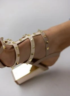 Xti Footwear Πέδιλα καρέ με τρουκς Xti 141428 - Μπεζ 10 Xti Footwear Πέδιλα καρέ με τρουκς Xti 141428 - Μπεζ -The Fashion Project κατάστημα pedila kare me trouks xti 141428 110227 297g