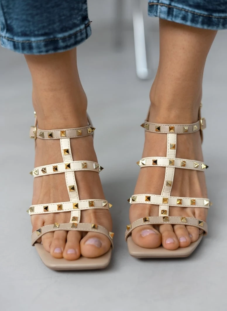 Xti Footwear Πέδιλα καρέ με τρουκς Xti 141428 - Μπεζ 1 Xti Footwear Πέδιλα καρέ με τρουκς Xti 141428 - Μπεζ