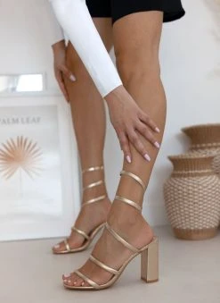 The Fashion Project Πέδιλα με έλασμα στη γάμπα - Χρυσό -The Fashion Project κατάστημα pedila me elasma sti gampa 111504 s4xk