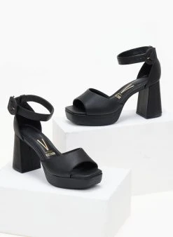 Πέδιλα με φιάπα και ματ αγκράφα Vizzano 6472.103 - Μαύρο -The Fashion Project κατάστημα pedila me fiapa vizzano 6472103 106436 gnrg