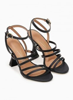 The Fashion Project Πέδιλα με μπαρέτα και λεπτά λουράκια Vizzano 6462.102 - Μαύρο -The Fashion Project κατάστημα pedila me lepta lourakia vizzano 6462102 102955 rzye