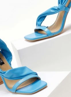 The Fashion Project Πέδιλα με μαλακή λοξή φάσα - Τυρκουάζ -The Fashion Project κατάστημα pedila me malaki loksi fasa 104655 5wug