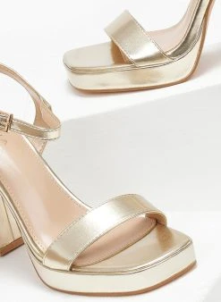 The Fashion Project Πέδιλα με μπαρέτα και φιάπα - Χρυσό -The Fashion Project κατάστημα pedila me mpareta kai fiapa 110614 pzyc