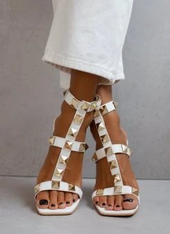 The Fashion Project Πέδιλα με μπαρέτα και μεταλλικά τρουκς - Λευκό 10 The Fashion Project Πέδιλα με μπαρέτα και μεταλλικά τρουκς - Λευκό -The Fashion Project κατάστημα pedila me mpareta kai metallika trouks 104641 3k9r