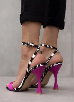 Πέδιλα με μπαρέτα και Print Tfp - Φούξια -The Fashion Project κατάστημα pedila me mpareta kai print tfp 110923 39bw