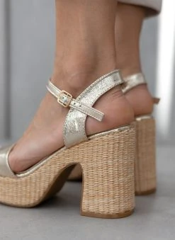 The Fashion Project Πέδιλα με μπαρέτα και ψάθα στη σόλα - Χρυσό -The Fashion Project κατάστημα pedila me mpareta kai psatha sti sola 111329 9gl9