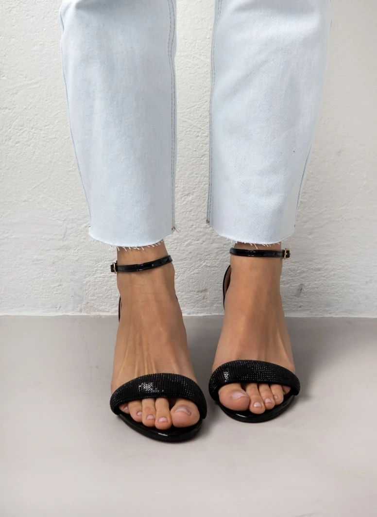 The Fashion Project Πέδιλα με μπαρέτα και στρας φάσα - Μαύρο 7 The Fashion Project Πέδιλα με μπαρέτα και στρας φάσα - Μαύρο - Image 7