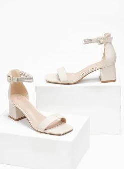 The Fashion Project Πέδιλα με μπαρέτα και στρας - Μπεζ -The Fashion Project κατάστημα pedila me mpareta kai strass 110706 mo32