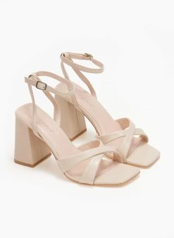 The Fashion Project Πέδιλα με μπαρέτα και χιαστί λουράκια - Μπεζ 7 The Fashion Project Πέδιλα με μπαρέτα και χιαστί λουράκια - Μπεζ -The Fashion Project κατάστημα pedila me mpareta kai xiasti lourakia 111245 e5ak