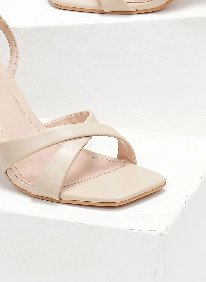 The Fashion Project Πέδιλα με μπαρέτα και χιαστί λουράκια - Μπεζ 3 The Fashion Project Πέδιλα με μπαρέτα και χιαστί λουράκια - Μπεζ - Image 3