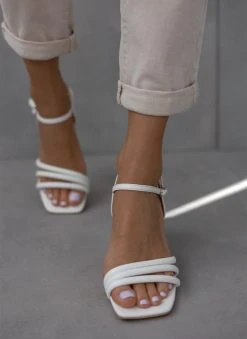 The Fashion Project Πέδιλα με μπαρέτα σε καρέ γραμμή - Λευκό