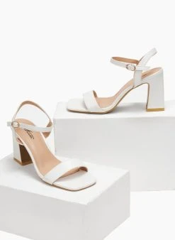 The Fashion Project Πέδιλα με μπαρέτα σε καρέ γραμμή - Λευκό 9 The Fashion Project Πέδιλα με μπαρέτα σε καρέ γραμμή - Λευκό -The Fashion Project κατάστημα pedila me mpareta se kare grammi 110655 8msw