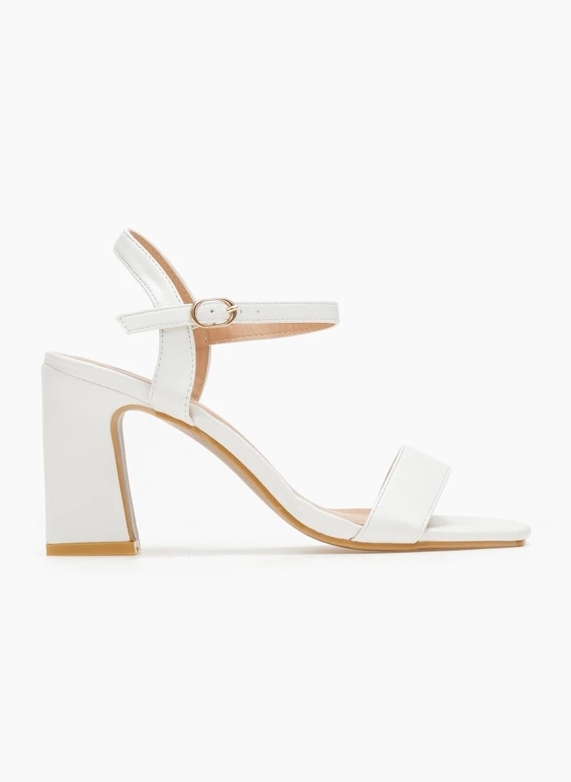 The Fashion Project Πέδιλα με μπαρέτα σε καρέ γραμμή - Λευκό 2 The Fashion Project Πέδιλα με μπαρέτα σε καρέ γραμμή - Λευκό - Image 2