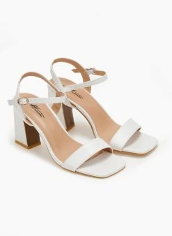 The Fashion Project Πέδιλα με μπαρέτα σε καρέ γραμμή - Λευκό 12 The Fashion Project Πέδιλα με μπαρέτα σε καρέ γραμμή - Λευκό -The Fashion Project κατάστημα pedila me mpareta se kare grammi 110655 wz7z