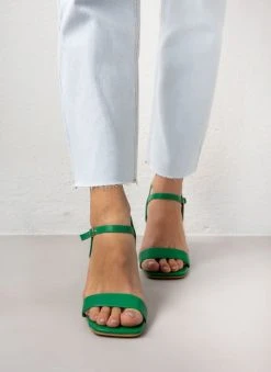 The Fashion Project Πέδιλα με μπαρέτα σε καρέ γραμμή - Πράσινο -The Fashion Project κατάστημα pedila me mpareta se kare grammi 110658 5if7