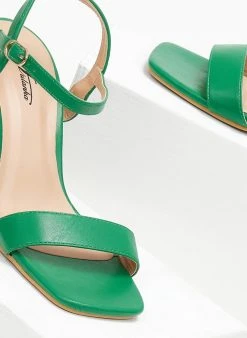 The Fashion Project Πέδιλα με μπαρέτα σε καρέ γραμμή - Πράσινο -The Fashion Project κατάστημα pedila me mpareta se kare grammi 110658 80m2