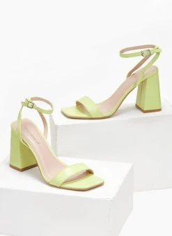 The Fashion Project Πέδιλα με μπαρέτα σε καρέ γραμμή - Lime 6 The Fashion Project Πέδιλα με μπαρέτα σε καρέ γραμμή - Lime -The Fashion Project κατάστημα pedila me mpareta se kare grammi 111227 44km