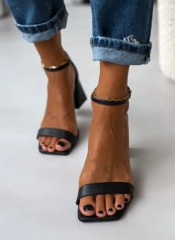 Πέδιλα με μπαρέτα και Pattern Vizzano 6464.102 - Μαύρο