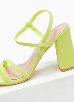 The Fashion Project Πέδιλα με περαστό λουράκι - Lime -The Fashion Project κατάστημα pedila me perasto louraki 111197 3yvt