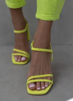 The Fashion Project Πέδιλα με περαστό λουράκι - Lime -The Fashion Project κατάστημα pedila me perasto louraki 111197 zcnl