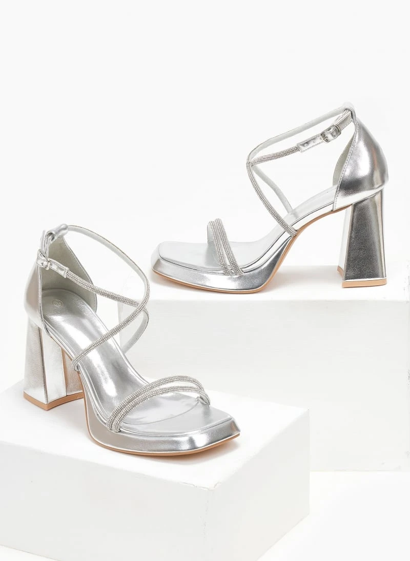 The Fashion Project Πέδιλα με στρας και φιάπα - Ασημί 6 The Fashion Project Πέδιλα με στρας και φιάπα - Ασημί - Image 6