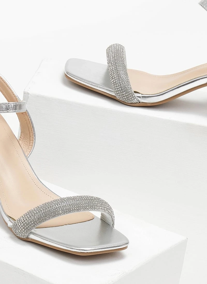 The Fashion Project Πέδιλα με στρας σε καρέ γραμμή - Ασημί 3 The Fashion Project Πέδιλα με στρας σε καρέ γραμμή - Ασημί - Image 3