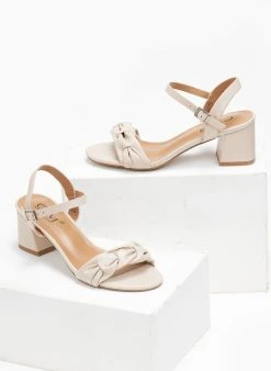 The Fashion Project Πέδιλα με χαμηλό τακούνι - Μπεζ -The Fashion Project κατάστημα pedila me xamilo takouni 111397 mx27