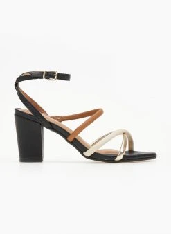 Πέδιλα με μπαρέτα Crossover Vizzano 6262.1001 - Μαύρο -The Fashion Project κατάστημα pedila me xiasti lourakia vizzano 62621001 106426 b72v