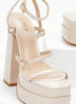 The Fashion Project Πέδιλα Platform λουστρίνι με λεπτά λουράκια - Μπεζ -The Fashion Project κατάστημα pedila platform loustrini me lepta lourakia 103913 ox5u