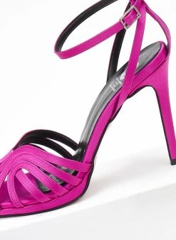 Πέδιλα με μπαρέτα υφασμάτινα ρετρό Tfp - Magenta 12 Πέδιλα με μπαρέτα υφασμάτινα ρετρό Tfp - Magenta -The Fashion Project κατάστημα pedila retro saten me mpareta tfp 108635 8rll