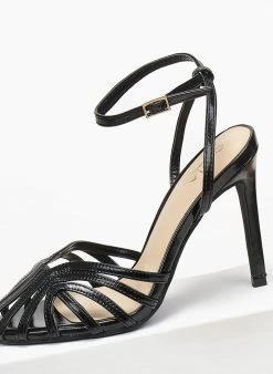 The Fashion Project Πέδιλα με μπαρέτα σε μεταλλικές αποχρώσεις - Μαύρο -The Fashion Project κατάστημα pedila retro se metallikes apoxrwseis 110712 sia7