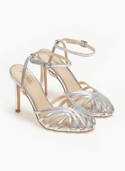 The Fashion Project Πέδιλα με μπαρέτα σε μεταλλικές αποχρώσεις - Ασημί -The Fashion Project κατάστημα pedila retro se metallikes apoxrwseis 110714 99iv