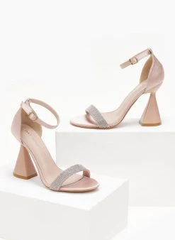 The Fashion Project Πέδιλα με μπαρέτα και στρας - Σομόν 15 The Fashion Project Πέδιλα με μπαρέτα και στρας - Σομόν -The Fashion Project κατάστημα pedila saten me idiaitero takouni 107243 fxhp