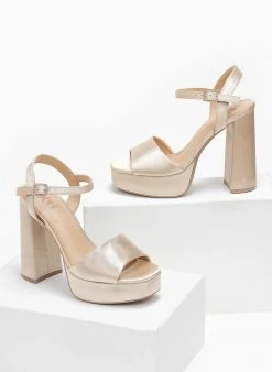 Xti Footwear Πέδιλα με μπαρέτα και φιάπα Xti 141052 - Μπεζ 7 Xti Footwear Πέδιλα με μπαρέτα και φιάπα Xti 141052 - Μπεζ -The Fashion Project κατάστημα pedila saten me mpareta xti 141052 110277 6loh