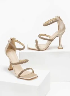 The Fashion Project Πέδιλα με στρας και φερμουάρ σατέν - Χρυσό -The Fashion Project κατάστημα pedila saten me strass kai fermouar 110747 2d43